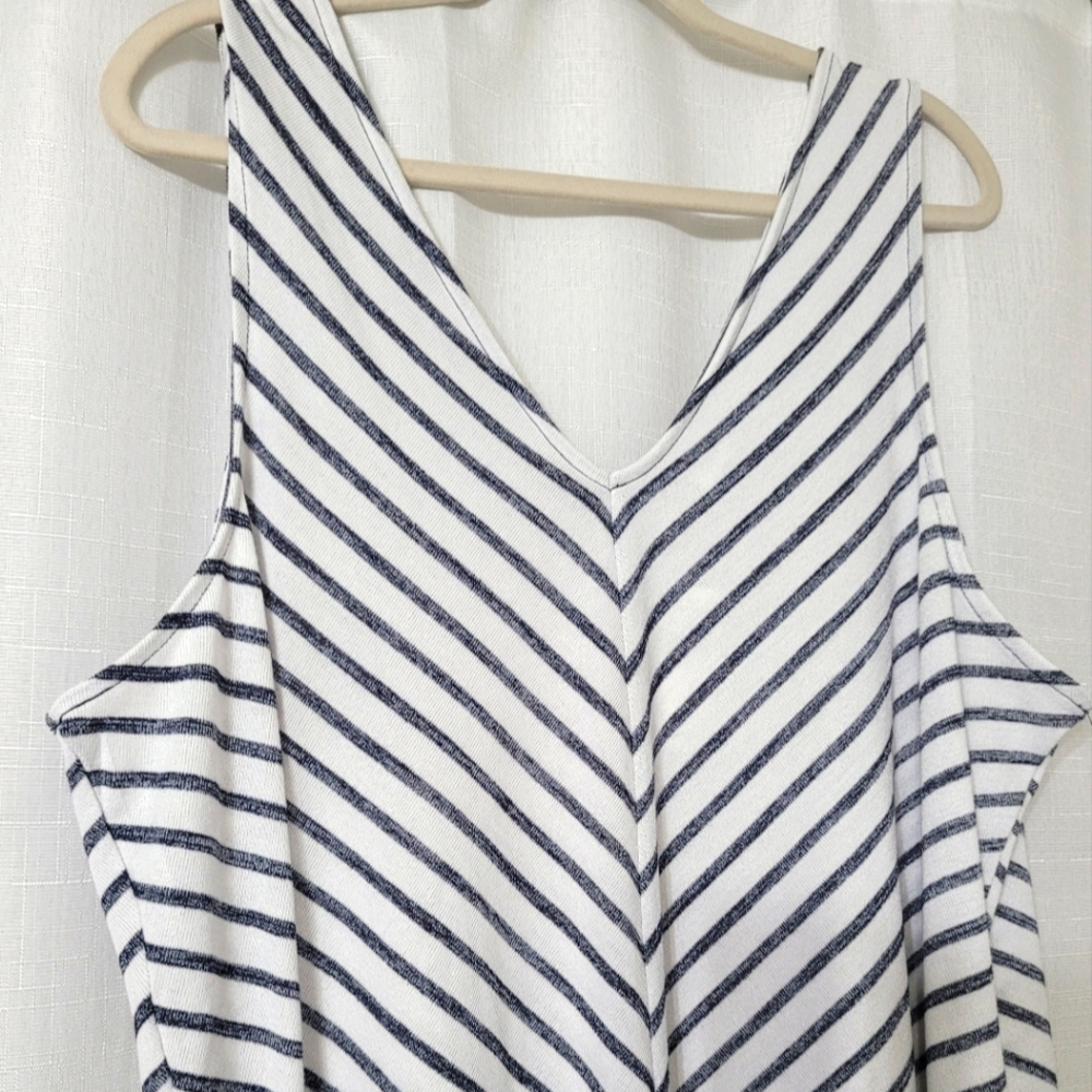 NWT Gap Navy And White Striped Sleeveless Tank Top XXL - Picture 3 of 7
